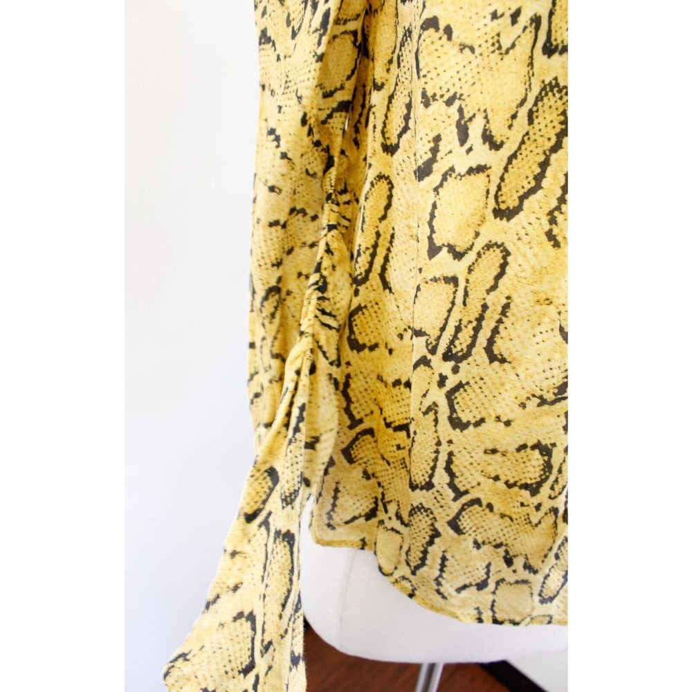 Frame Off The Shoulder Billow Top In Python Size … - image 8